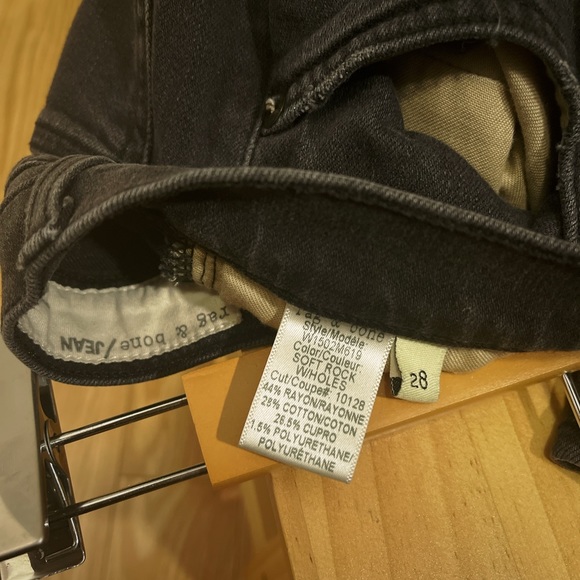 Rag & bone soft rock jeans w/ holes - Picture 3 of 8